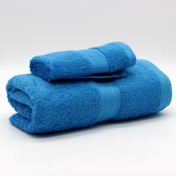 Bordűrös törölközők